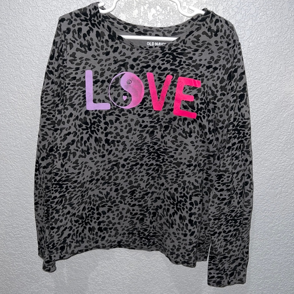 Old navy long sleeve‎ shirt size 10/12
